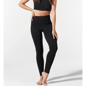 Blanqi Hipster Support Leggings